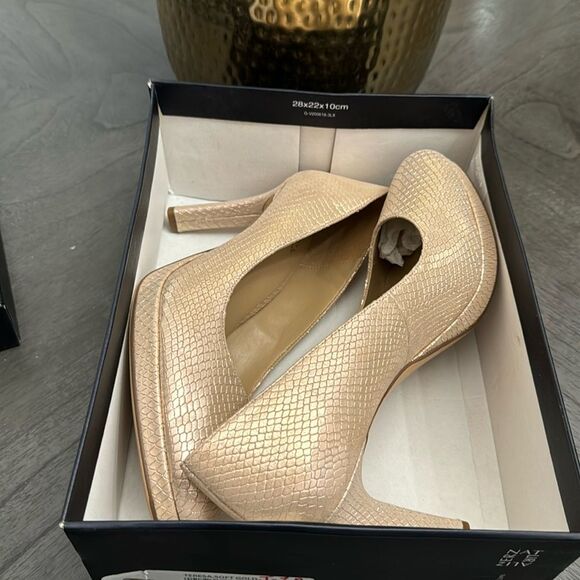 Naturalizer Teresa Women's Heels Soft Gold - Picture 2 of 9